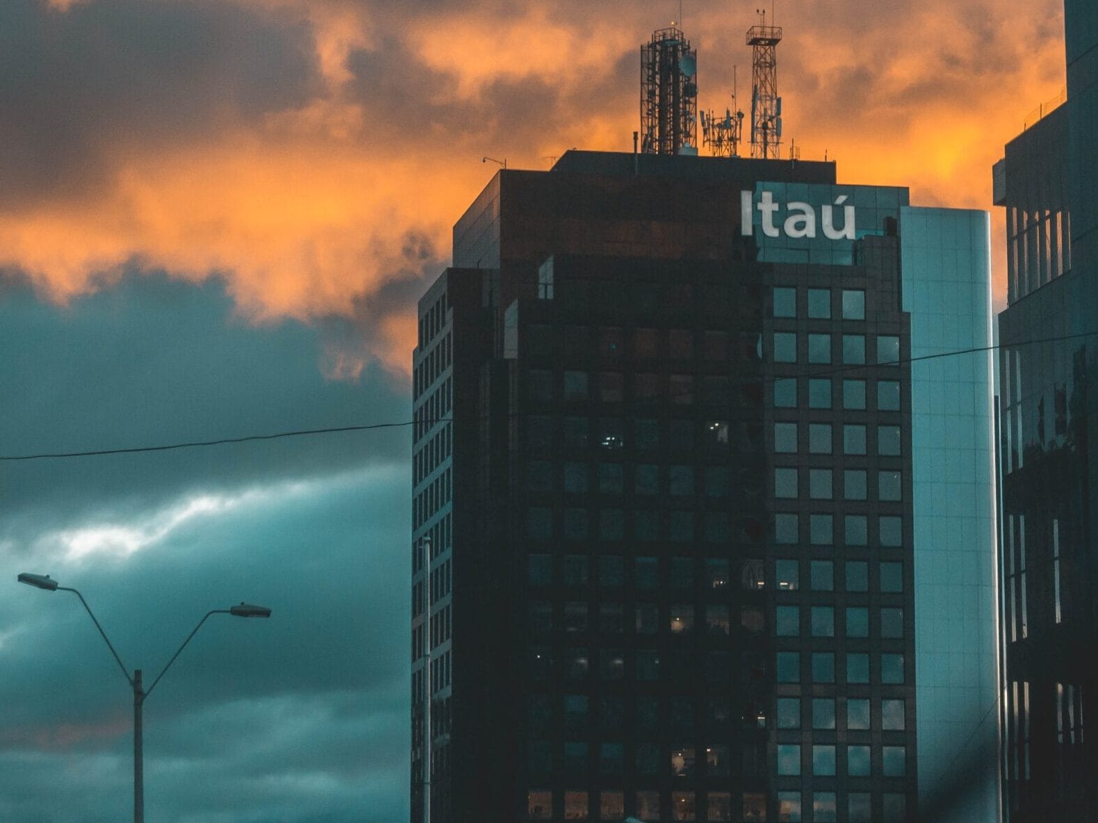 Resultado 4T24 Itaú