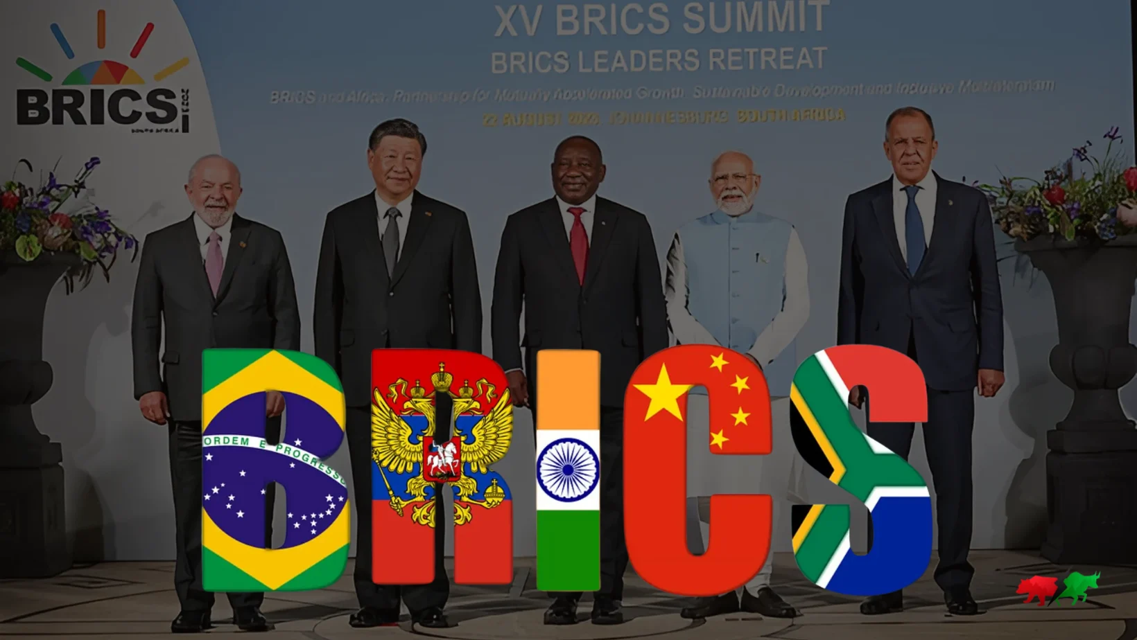 Bandeiras dos países membros do Brics, representando Brasil, Rússia, Índia, China e África do Sul, em uma reunião para discutir questões econômicas globais.