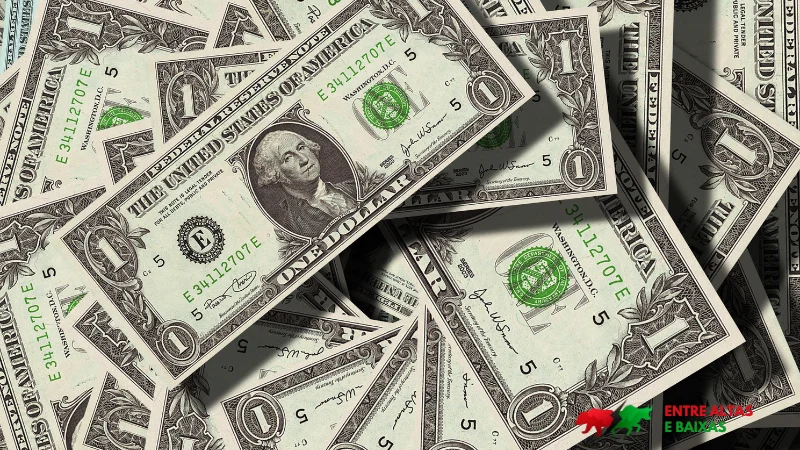 Dólar tem espaço para cair