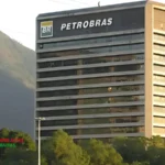 Petrobras (PETR4) recebe pagamentos