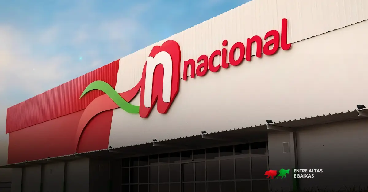 Carrefour encerra supermercado Nacional